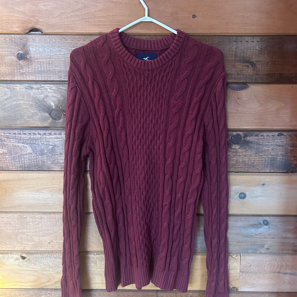 Hollister Burgundy Cable Knit Crewneck Sweater
